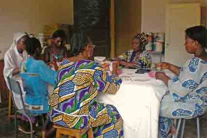 Farmaceuticos en Accion Benin Abomey Comedor