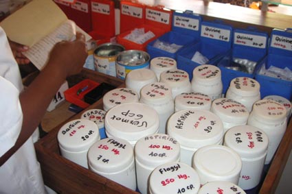Farmaceuticos en Accion Benin Abomey Fármacos