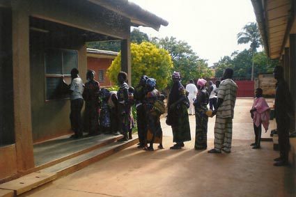 Farmaceuticos en Accion Benin Abomey Cola Consulta