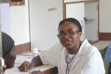 Farmaceuticos en Accion Cubal Angola Consulta