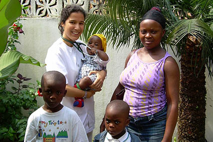 Farmaceuticos en Accion Gabón Libreville Medico